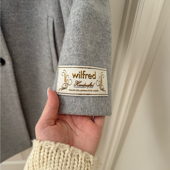 Wilfred The Only Coat - Picture 3 of 7